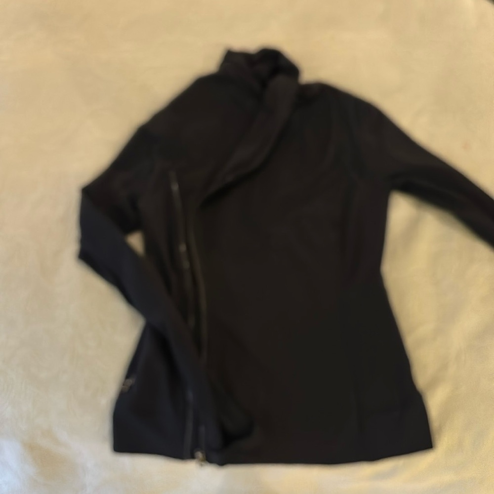 Used lululemon on side zip sweatshirt